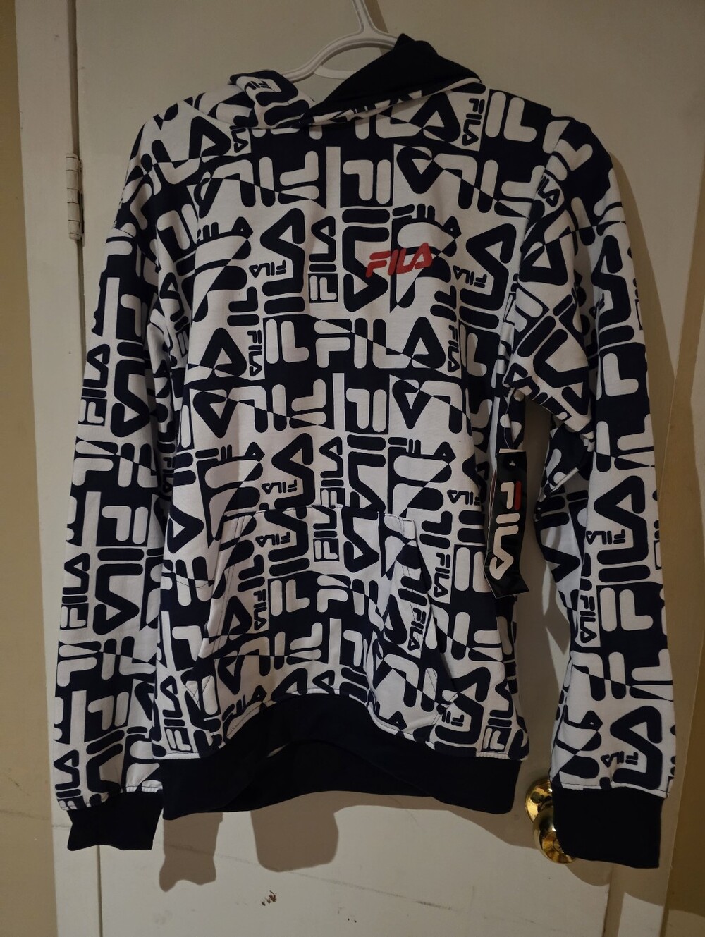 FILA Men’s White & Navy Logo-Print Hoodie